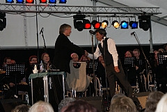 Dyktig dirigent og dyktig musikar